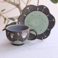 Akemi Nakamura 中村明美 Flower Round Mug with Saucer AN05