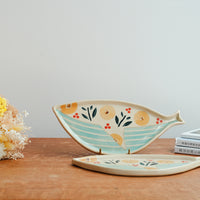 Kumiko Ishikawa 石川久美子 Whale Plate KI03