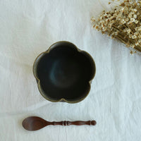 Hirokazu Furutani 古谷浩一 - Dark Brown Flower Shaped 12cm Bowl HF02