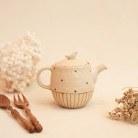 Chiho Yoshida 穗屋工房 Tea Pot - Line & Dots CY18