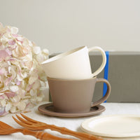 SAKUZAN Sara Gift D Set (2 Coffee Cups & 2 Small Oval Plates) - Cream x Brown