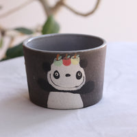 Akemi Nakamura 中村明美 Animal Mug AN03