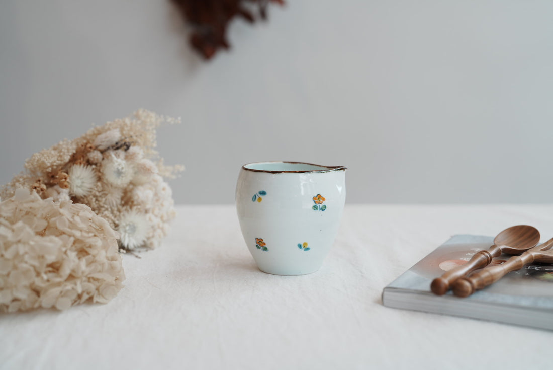 TATA Pottery Studio 田中大輝 & 田边桂- Porcelain Mini Jug TP16 #2