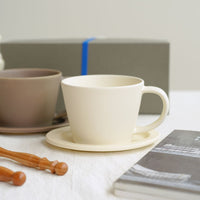 SAKUZAN Sara Gift D Set (2 Coffee Cups & 2 Small Oval Plates) - Cream x Brown