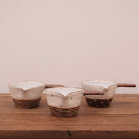 Emishi Kobo 池田匡優&美弥子 - Small Bowl with Handle and Spout EK23