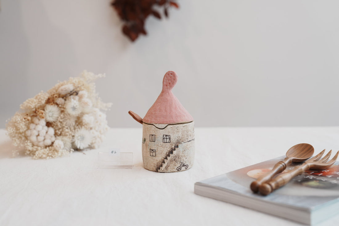 Akemi Suzuki 鈴木明美 - Pink Salt/Sugar Jar AS01b