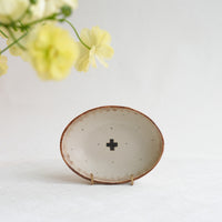 Misuzu Ishigami 石神美鈴 Medium Oval Plate with Handle MIS36