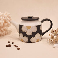 Kei Mitsumochi ミツ持啓 Flower Teapot - Black KM78