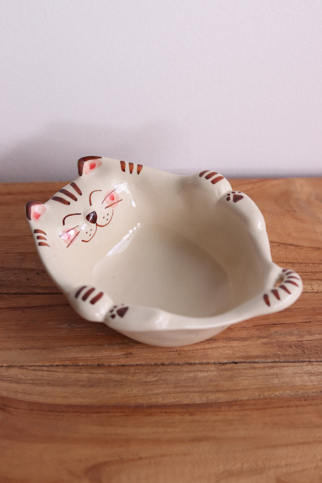 Hasami ware Friendly Cat Small Bowl