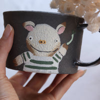 Akemi Nakamura 中村明美 Animal Mug AN03