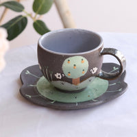 Akemi Nakamura 中村明美 Flower Round Mug with Saucer AN05