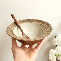 Mashiko Pottery Yoshizawa Lion Bowl