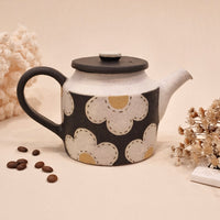 Kei Mitsumochi ミツ持啓 Flower Teapot - Black KM78