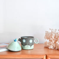 Akemi Nakamura 中村明美 Animal Teapot AN13