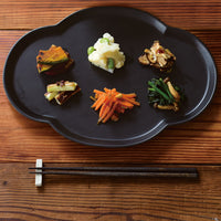 Studio M' Kamon Plate Flower-shaped