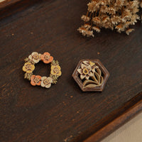 Michi Ito 伊藤三智- Brooch - Poppy Wreath M24