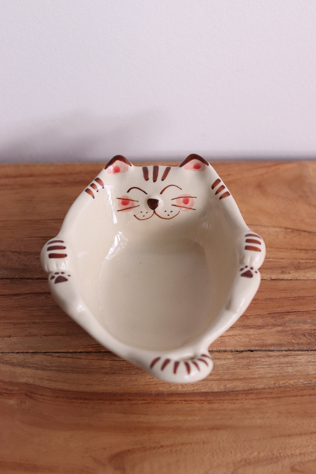 Hasami ware Friendly Cat Small Bowl