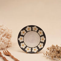 Kei Mitsumochi ミツ持啓 Floral Black Rim Round Plate - 16cm Small KM30