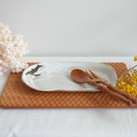 Tatsuo Horimizu 堀水達雄 Whale Oval Plate TH05