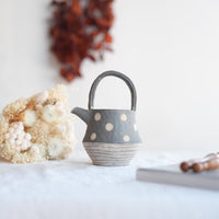 Akemi Suzuki 鈴木明美 - White Dot Collection - Jug AS31