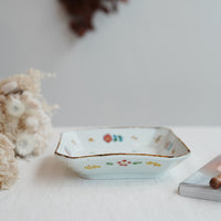 TATA Pottery Studio 田中大輝 & 田边桂- Porcelain Square Plate TP12