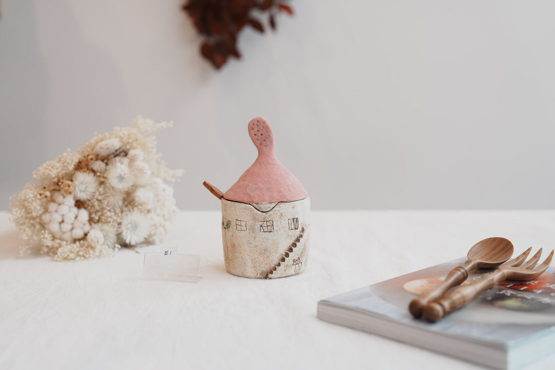 Akemi Suzuki 鈴木明美 - Pink Salt/Sugar Jar AS01b