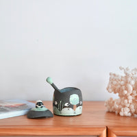 Akemi Nakamura 中村明美 Sugar Pot with Spoon AN31