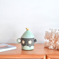 Akemi Nakamura 中村明美 Animal Teapot AN13