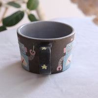 Akemi Nakamura 中村明美 Animal Mug AN03