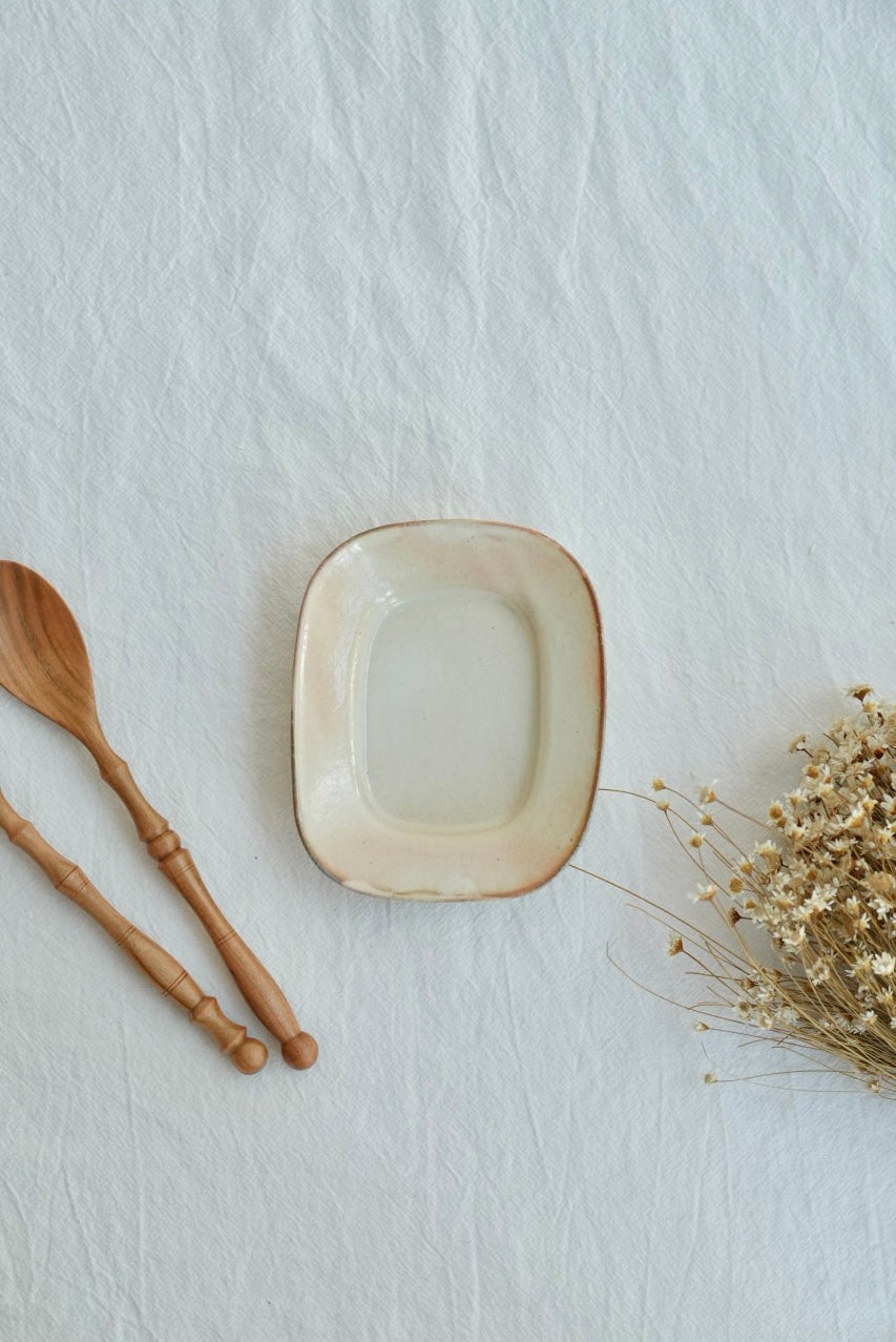 Hirokazu Furutani 古谷浩一 - Rectangular Side Plate HF30 – Yochi Cups
