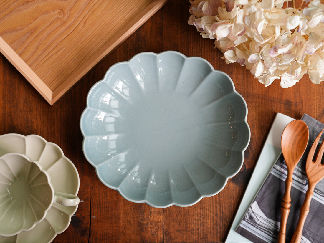Atelier Gyuusha Floral Shape Deep Bowl