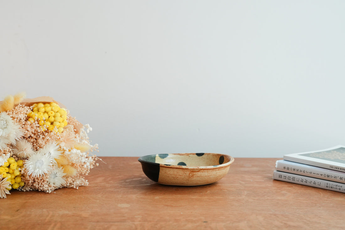 Ken Aoki 青木挙 Small Oval Bowl KE12