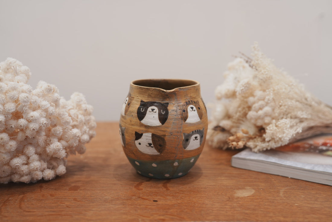 Fumiko Tsuchihashi 土橋文子 - Jug FT09