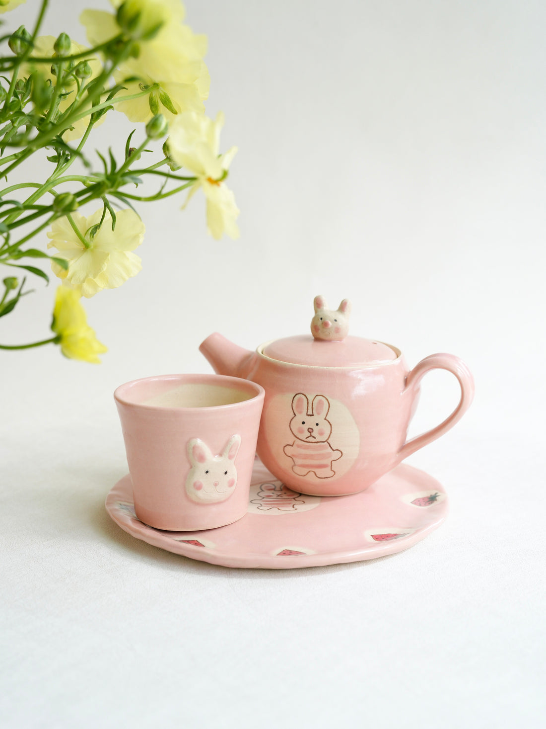 Fumiko Kondo 近藤布美子 - Pink Rabbit Teapot FK32