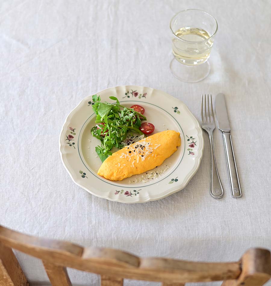 Studio M' Rosier Round Large Plate