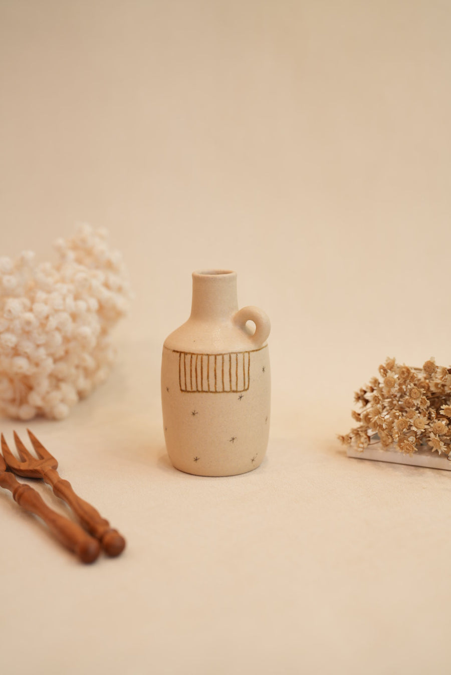 Chiho Yoshida 穗屋工房- Straight Shaped Vase CY02