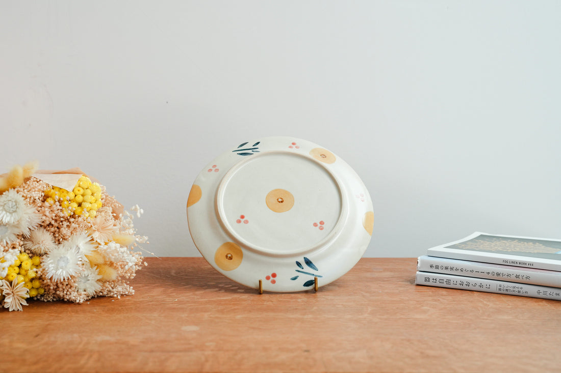 Kumiko Ishikawa 石川久美子 Medium Flower Plate 19cm KI14