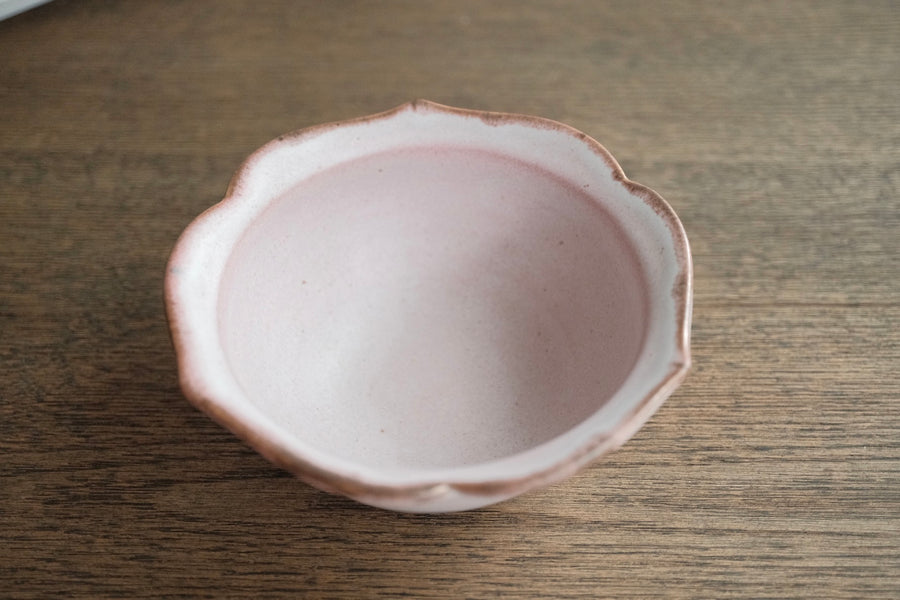 Norio Nakabayashi 中林範夫 Medium Floral Shaped Bowl - Pink NN02