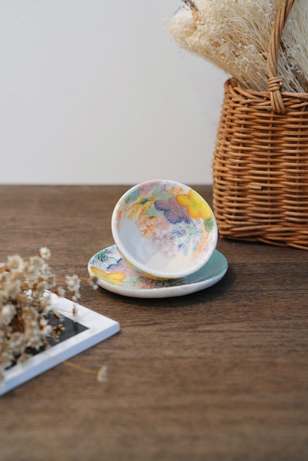 Seto Ware Flower Tea cup with Saucer - Green & Yellow