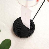 薬師窯 Maneki Neko Wooden Wind Chime Stand