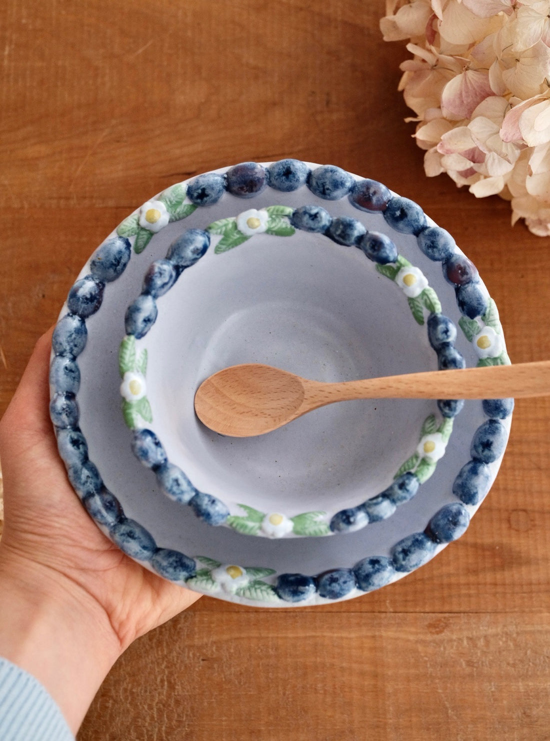 Aiko Miura 三浦愛子 Blue Berry Medium Bowl AM03