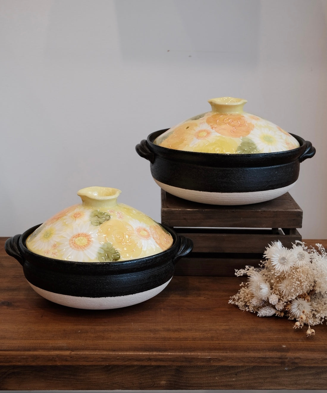 Setoware Flower Donabe Claypot - Yellow