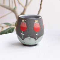 Akemi Nakamura 中村明美 Tulip Teacup AN12
