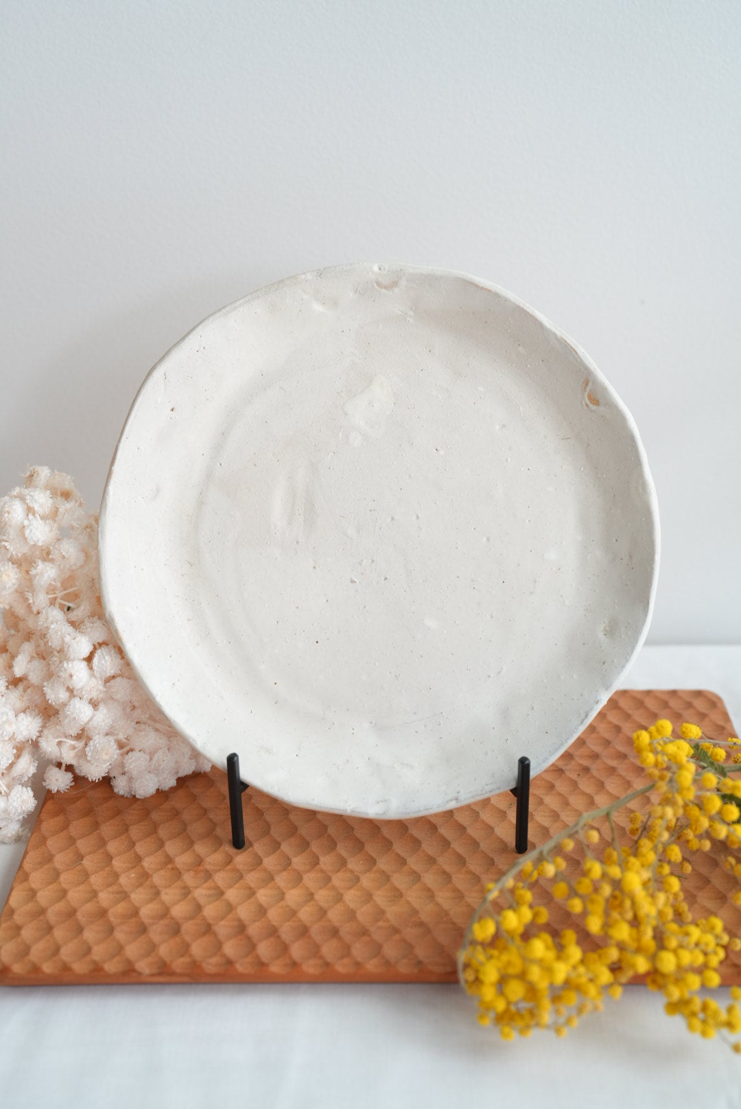 Tatsuo Horimizu 堀水達雄 White Round Plate TH04