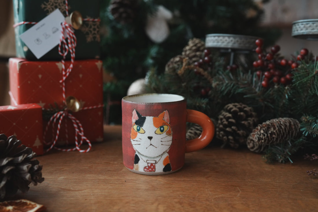 Akio Toyama 外山亜基雄 - Cat Mug AT02