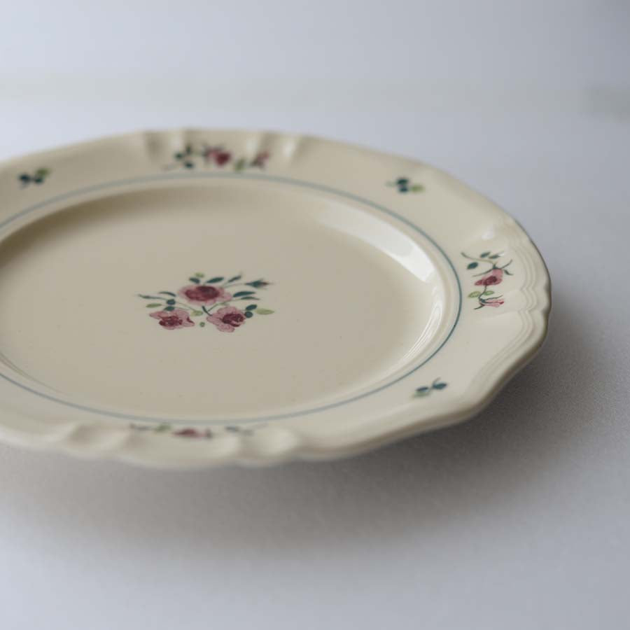 Studio M' Rosier Round Large Plate