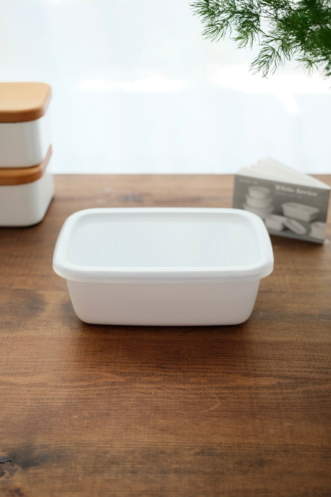 Noda Horo White Series Enamel Food Container