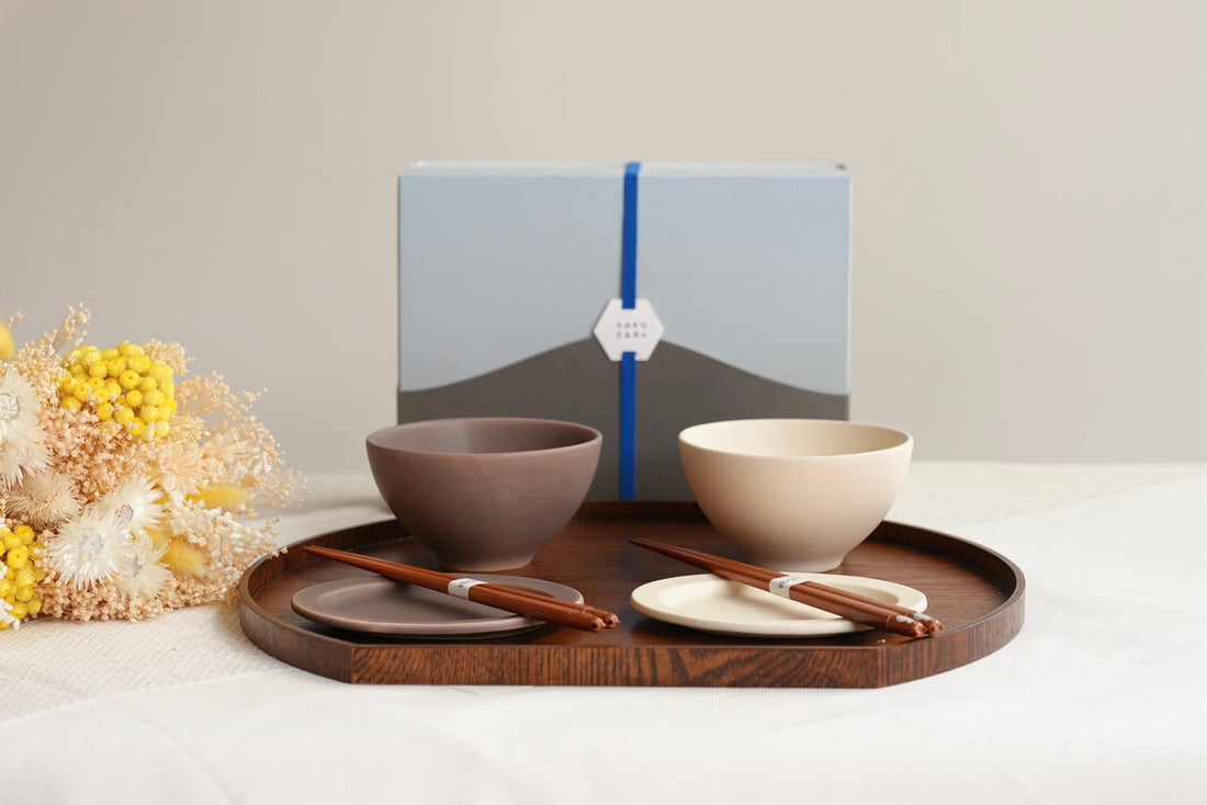 SAKUZAN Sara Gift B Set (2 Rice Bowls & 2 Small Oval Plates) - Cream x Brown