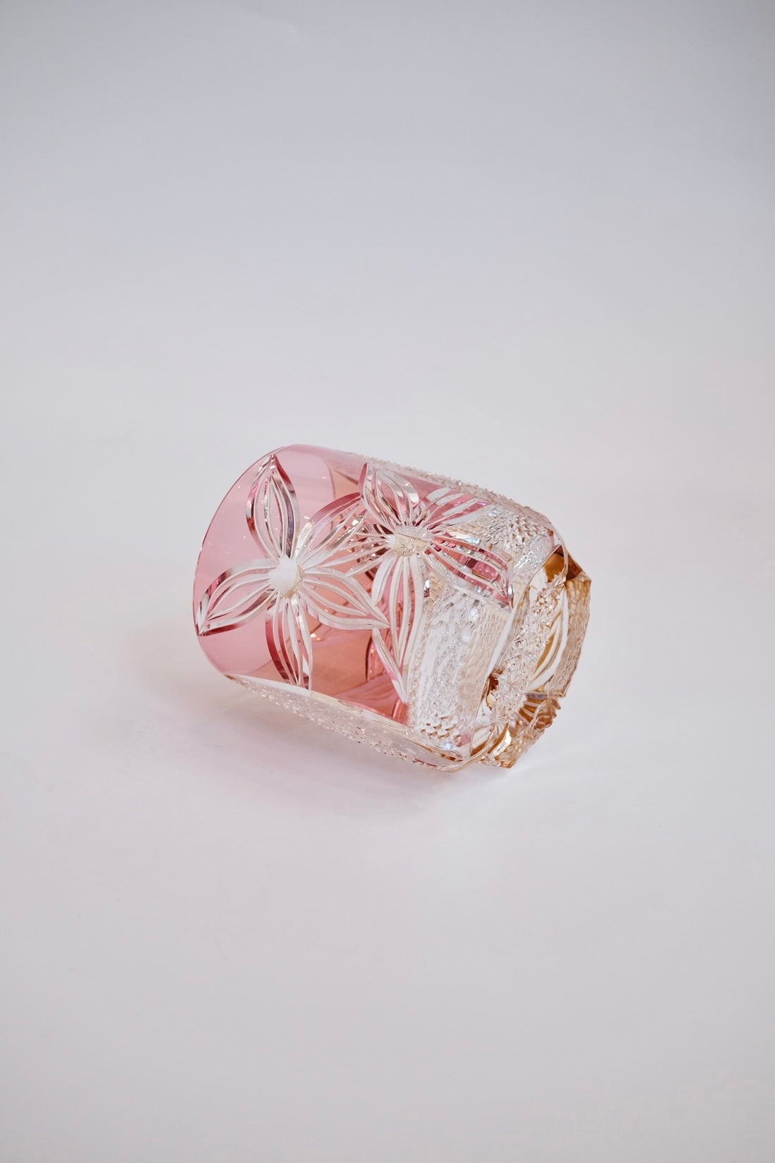 Edo Kiriko Whisky Glass Rock Glass "Flower" Yellow/Red by Junichi Nabetani, Master of traditional crafts