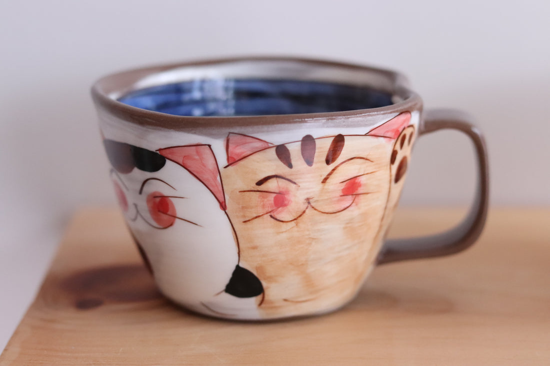 Hasami Arita ware Friendly Cat Large Mug Soup Mug